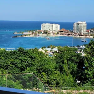 https://secluded-studiosky-castles-columbus-heights-ocho-rios.hotelsochorios.net